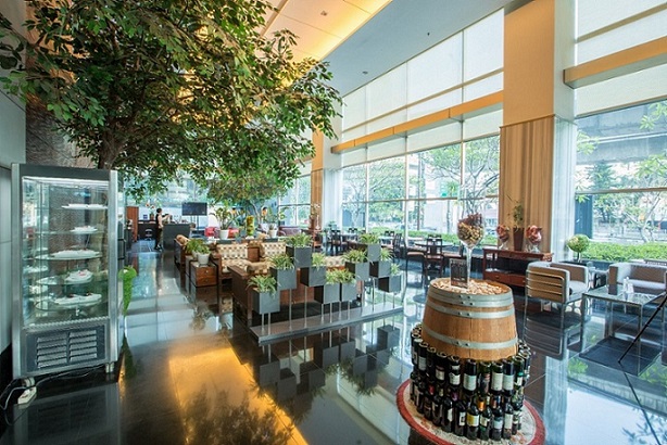 NYC Lounge & Bar Hadir Kembali Di Manhattan Hotel Jakarta