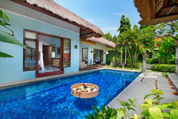 Jatuhkan Pilihan Berliburmu di Kecapi Villa Lengkap Dengan Floating Breakfast