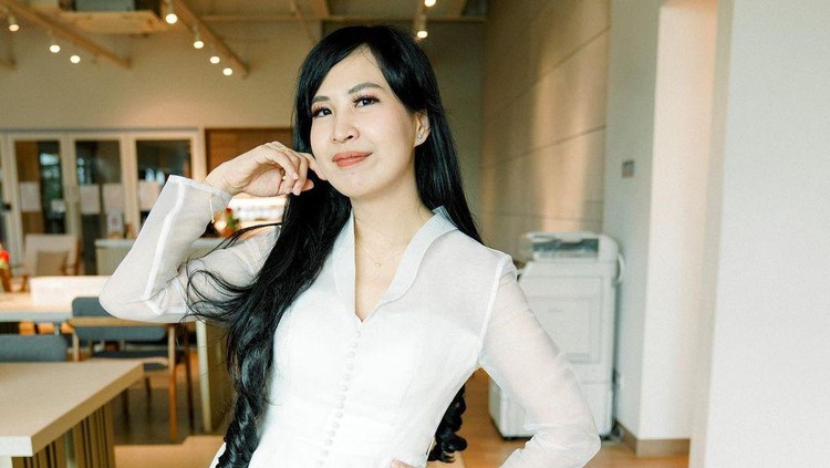 Akun Louisse Scarlett Berhasil Menjual Produk di TikTok Shop Hingga 15 M