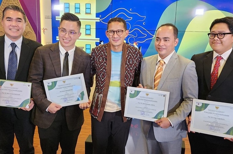 TERBAIK! 4 Unit PHM Hotels Raih Green Hotel di ASEAN Tourism Award 2024